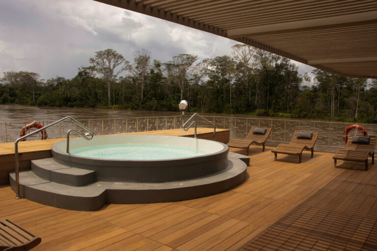 Delfin III Sun Deck