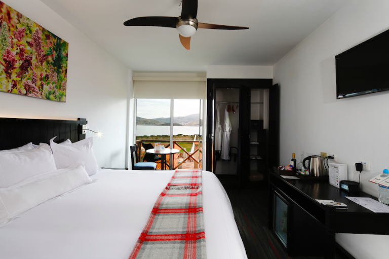 Casa Andina Premium hotel in Puno with modern accommodations near Lake Titicaca.