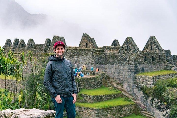 Viajero en Machu Picchu,